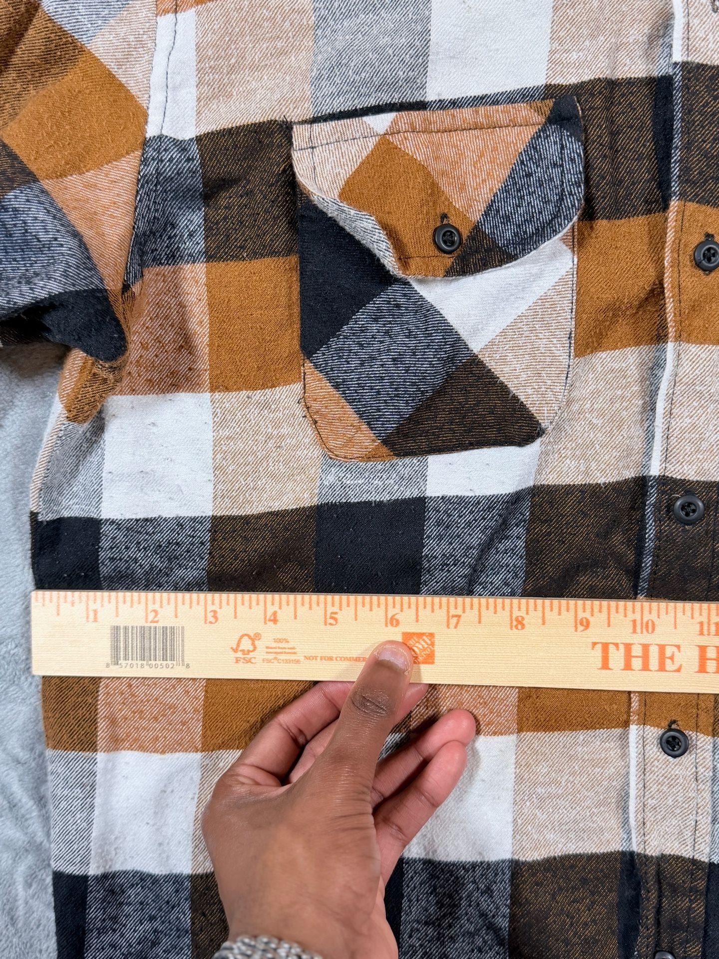 Aaliyah Flannel Shirt Size M Brown Black Plaid Graphic Back 10