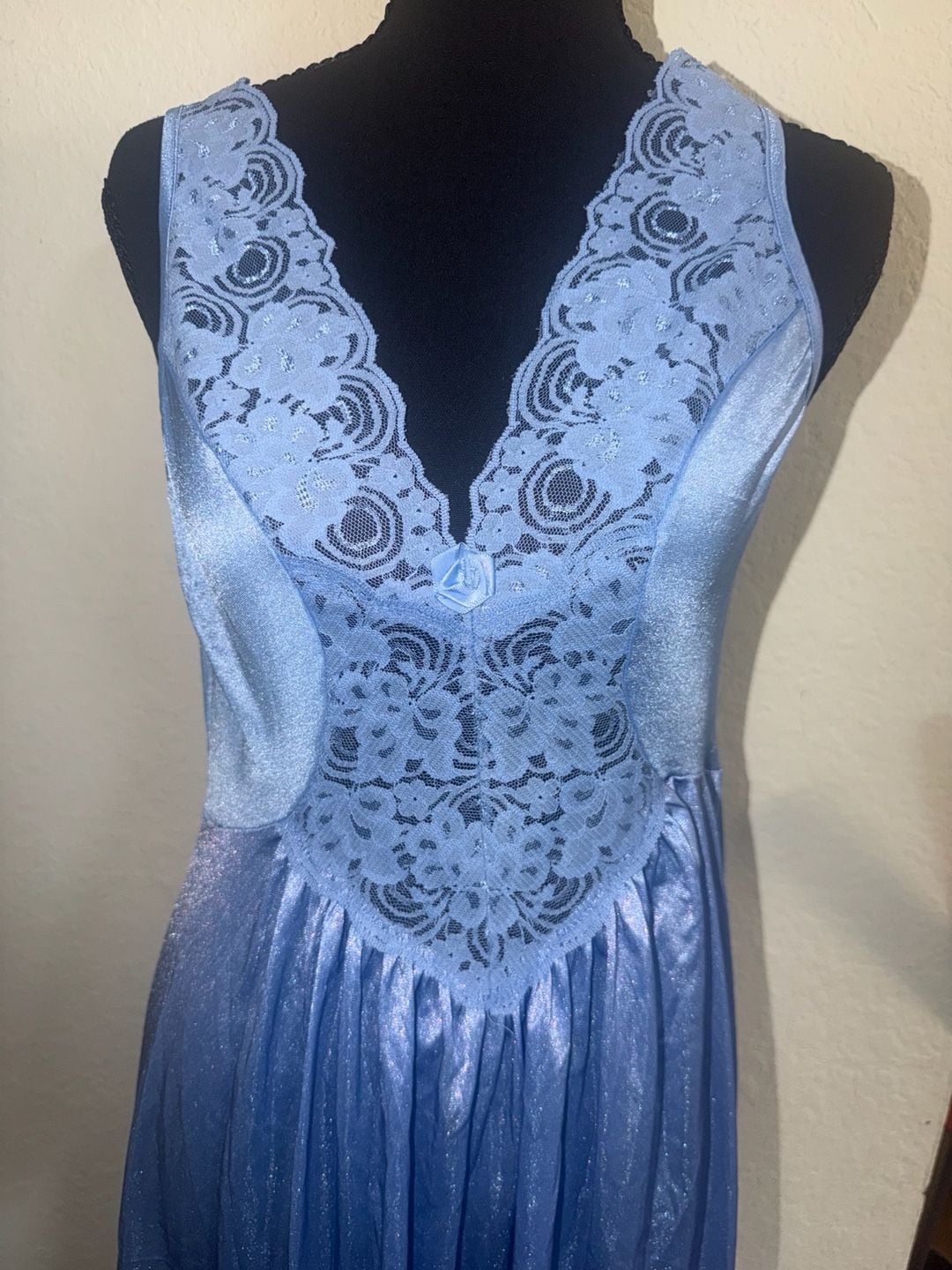 Vintage Avon Style Gown 4