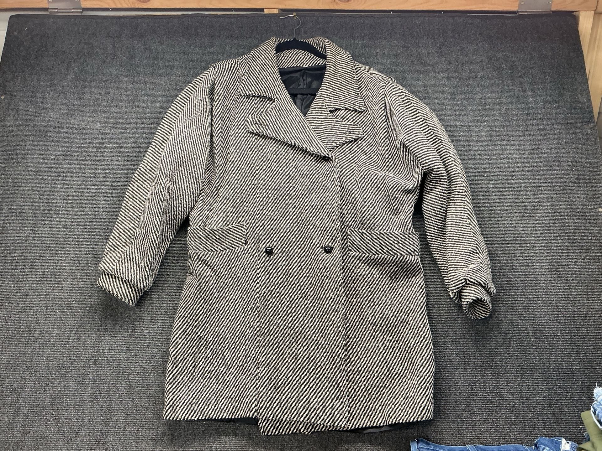 Vintage Wool Blend Herringbone Coat Size 9-10 Black White Double Breasted 2