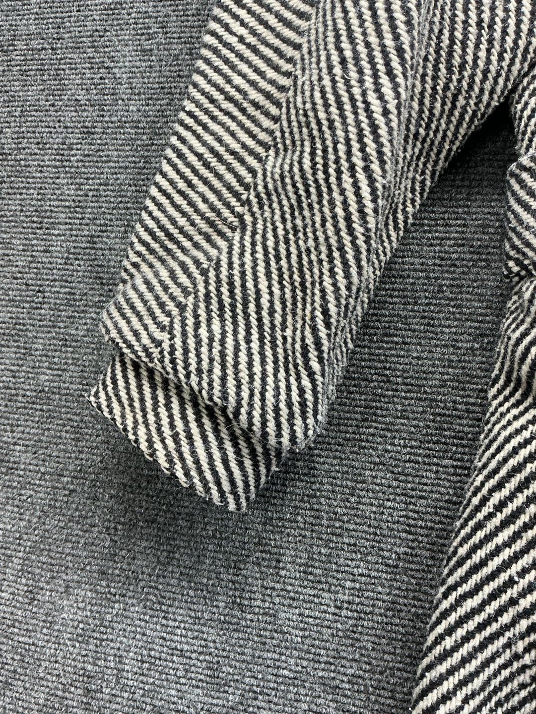 Vintage Wool Blend Herringbone Coat Size 9-10 Black White Double Breasted 4