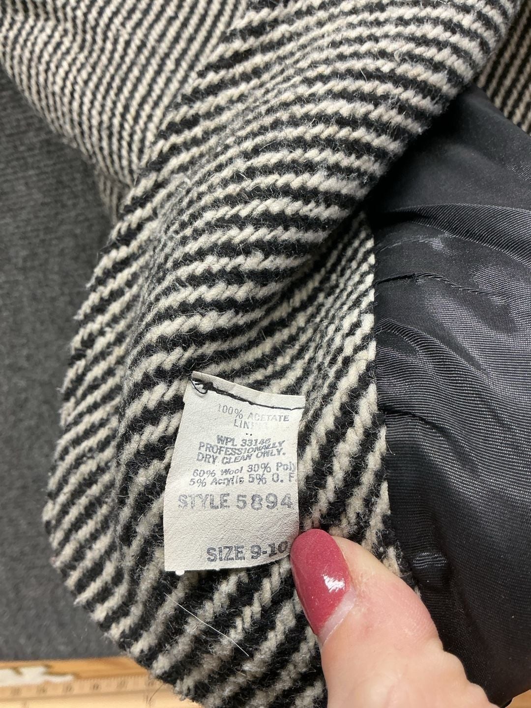 Vintage Wool Blend Herringbone Coat Size 9-10 Black White Double Breasted 6