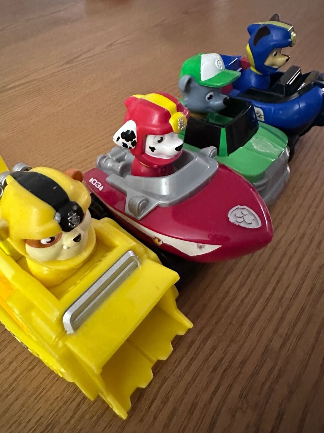 Paw Patrol Rescue Racers Action Figures Set Lot of 4 Toy Cars 3