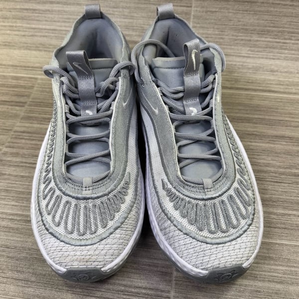 Nike Cosmic Unity 3 Wolf Grey Basketball Shoes