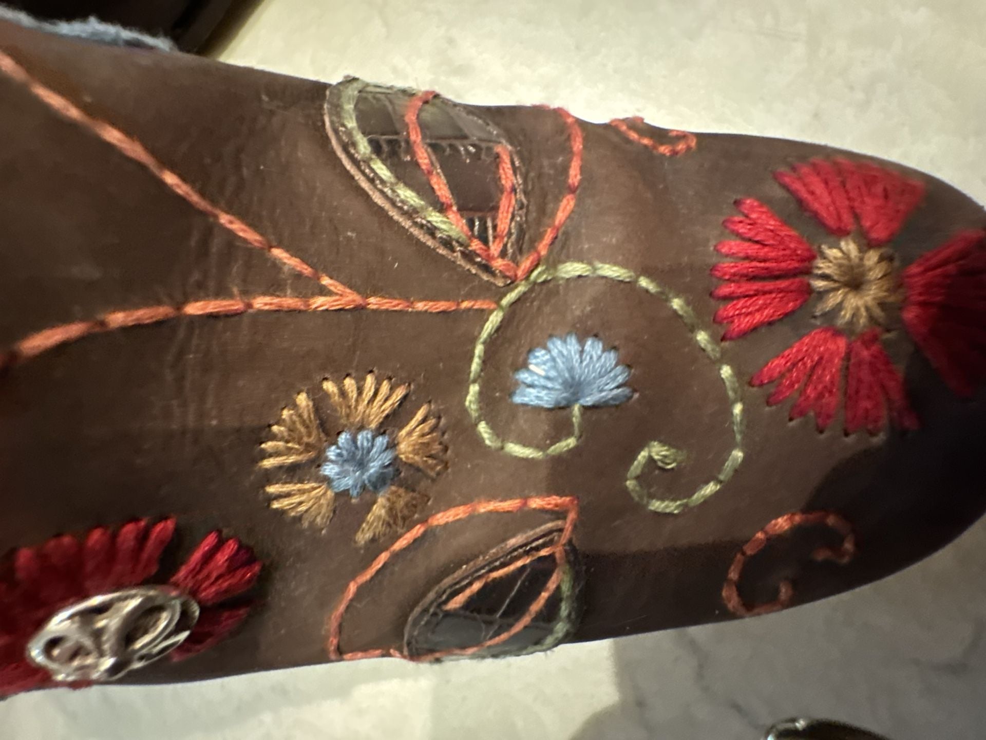 Brighton Fiona Size 9M Brown Embroidered Suede Clog Mules 9