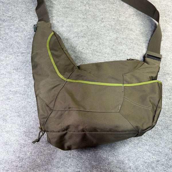 Lowepro Passport Sling II Camera Bag Olive Green