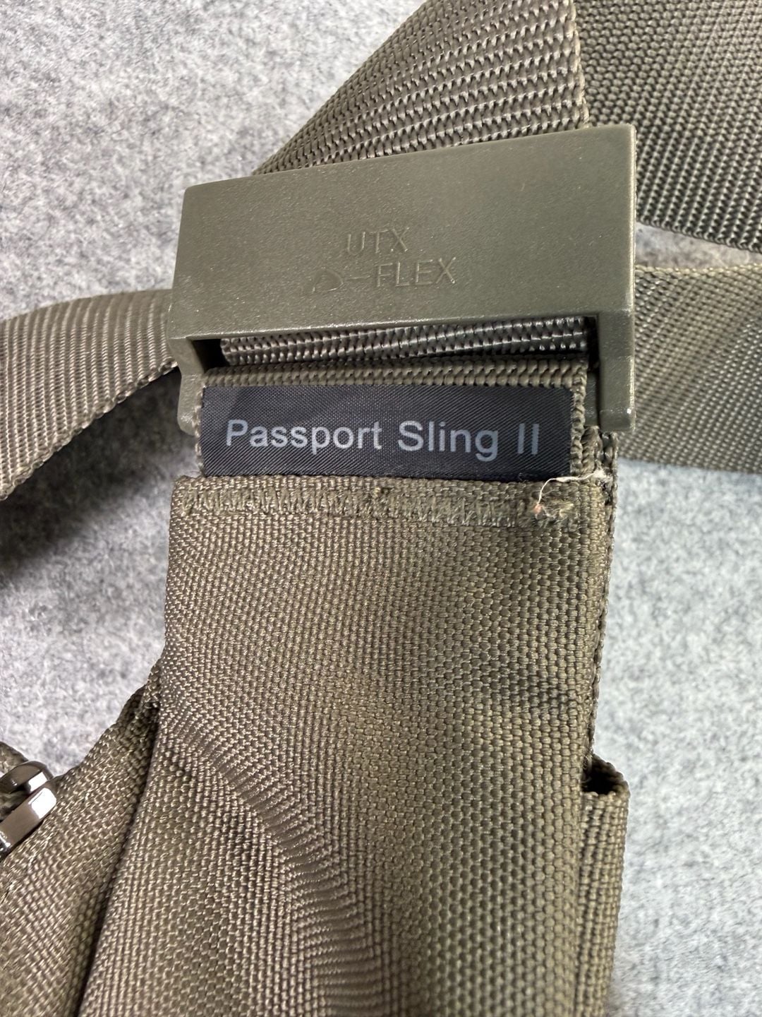 Lowepro Passport Sling II Camera Bag Olive Green 5