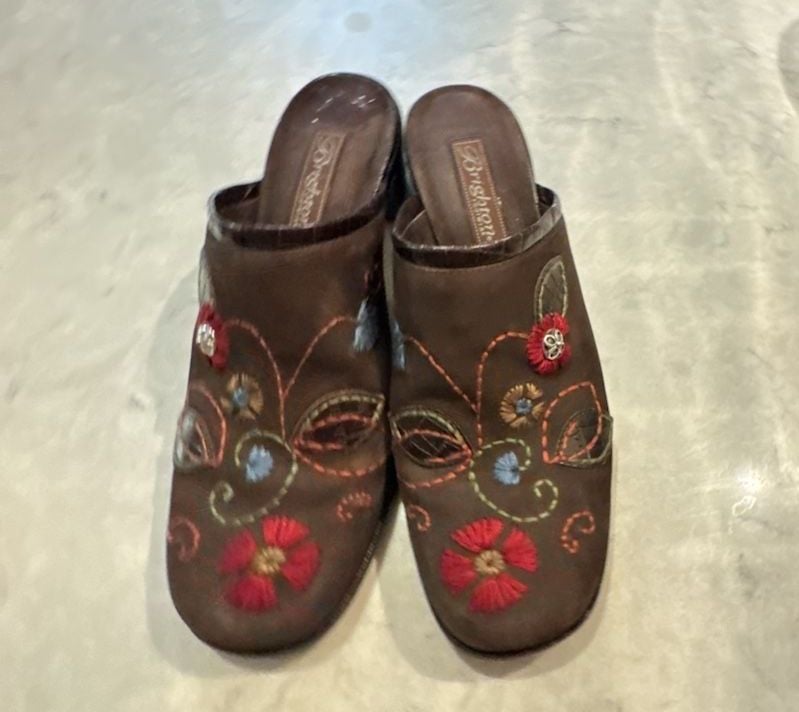 Brighton Fiona Size 9M Brown Embroidered Suede Clog Mules 2
