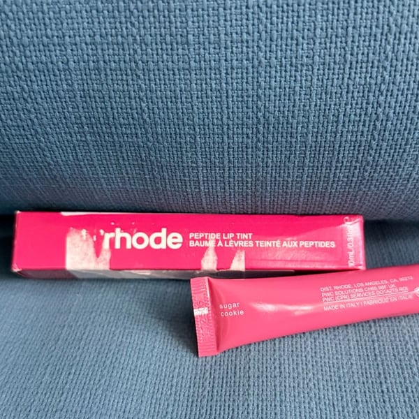 Rhode Peptide Lip Tint Sugar Cookie 10mL / 0.3 fl oz