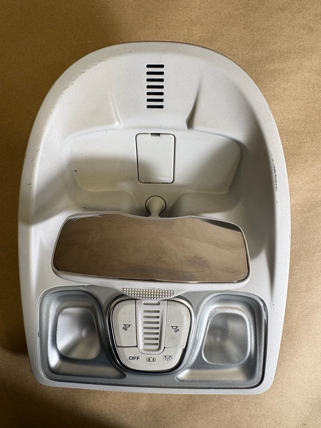 2014-2017 Fiat 500L Overhead Console Dome Light Mirror OEM 08926010 3