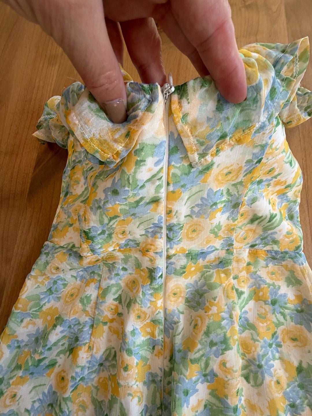Mika & Gala Floral Dress Size 8 Off Shoulder Ruffle Mini 9