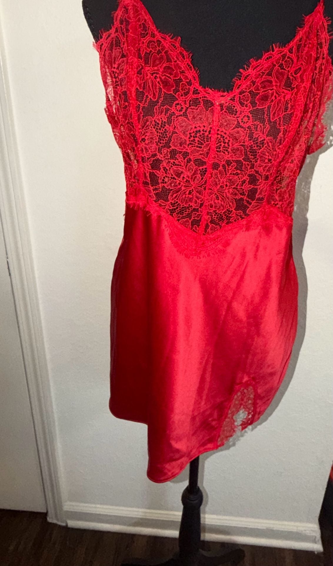 Victoria's Secret Lace Chemise Size L Red 3