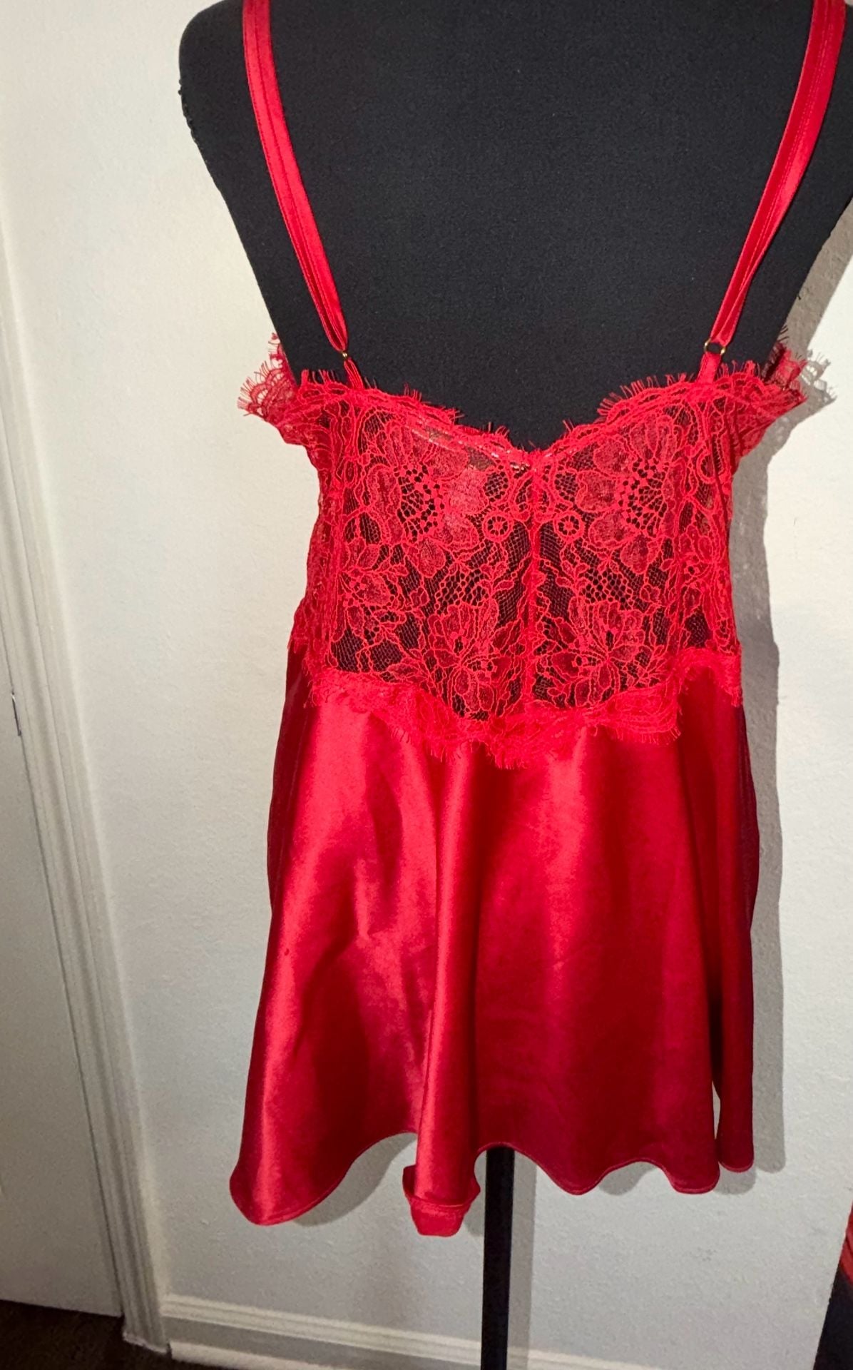 Victoria's Secret Lace Chemise Size L Red 4