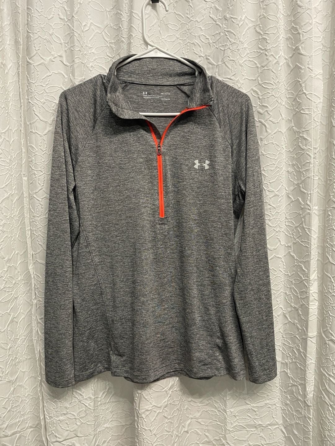 Under Armour Tech Twist 1/2 Zip Long Sleeve Size LG Gray HeatGear 2