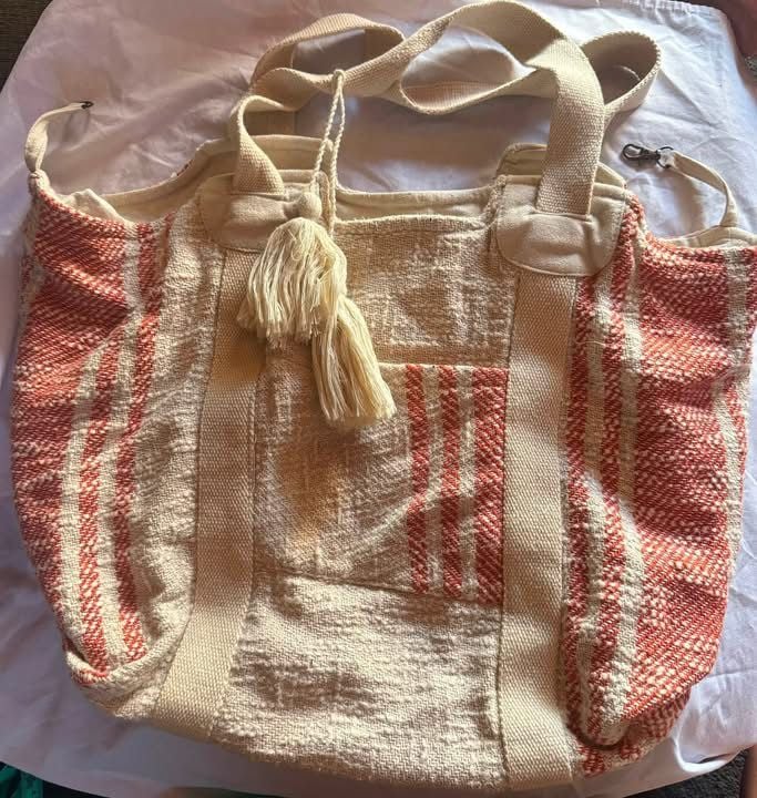 Handwoven Red & Cream Cotton Tote Bag Tassel Large Shoulder Bag Made in India 2