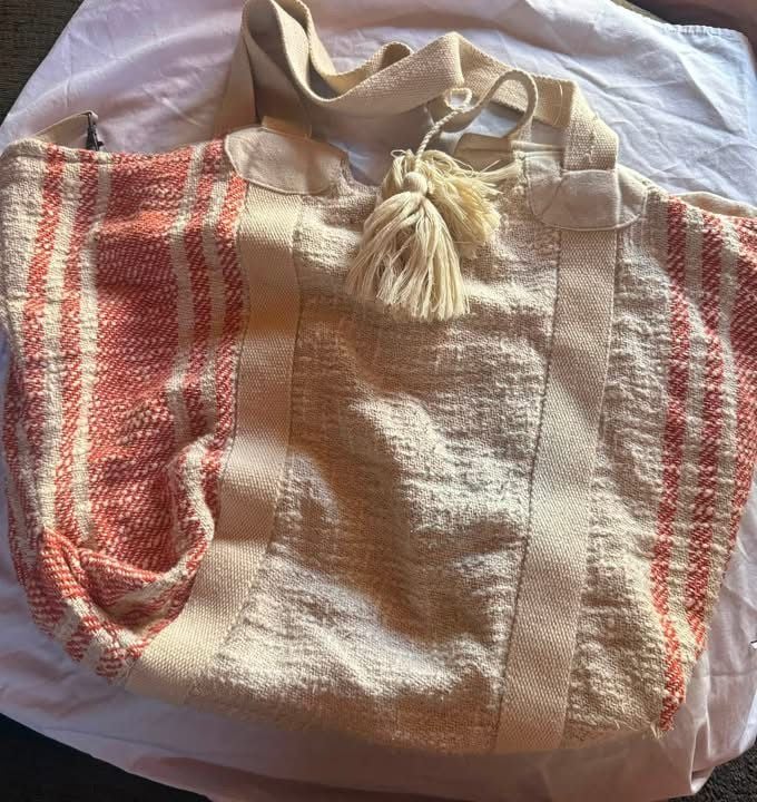 Handwoven Red & Cream Cotton Tote Bag Tassel Large Shoulder Bag Made in India 3