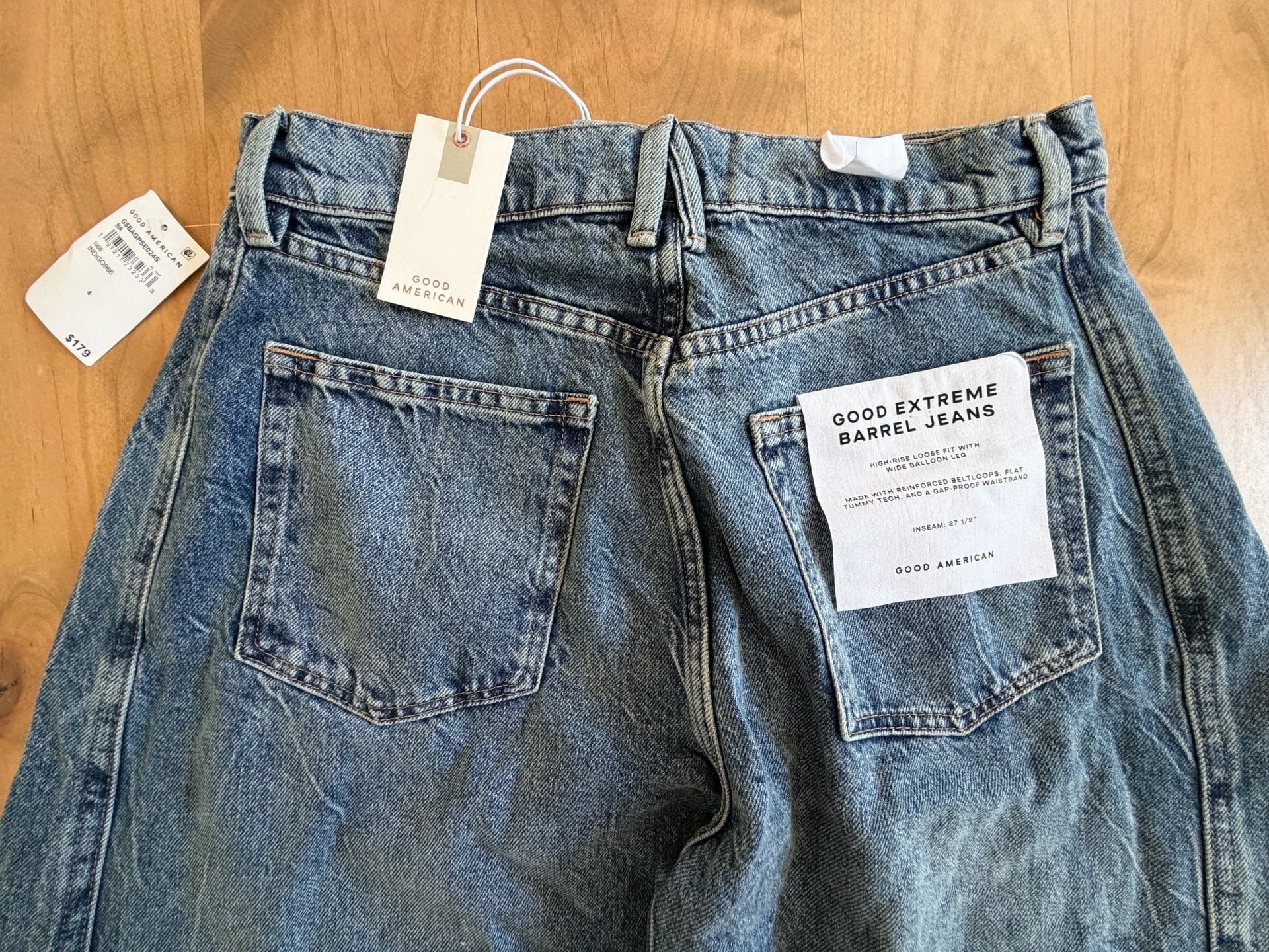 Good American Extreme Barrel Jeans Size 4 10