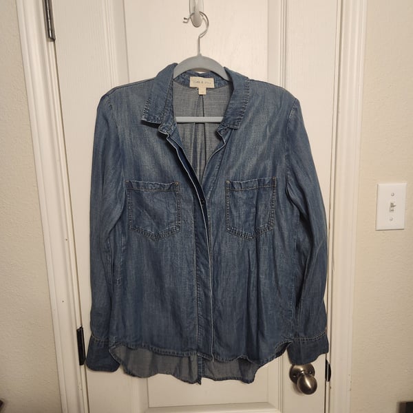 Cloth & Stone Denim Shirt Size M