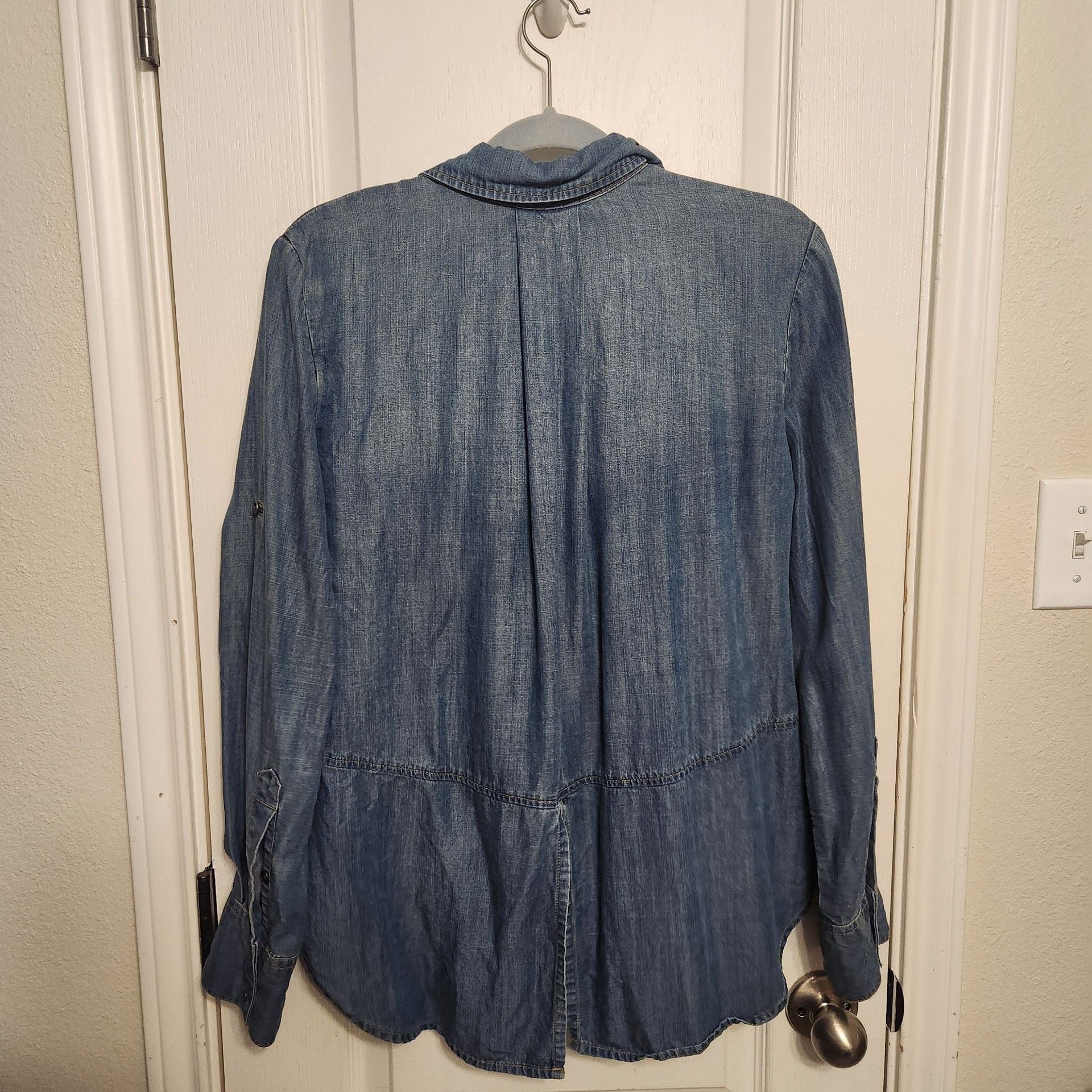 Cloth & Stone Denim Shirt Size M 6