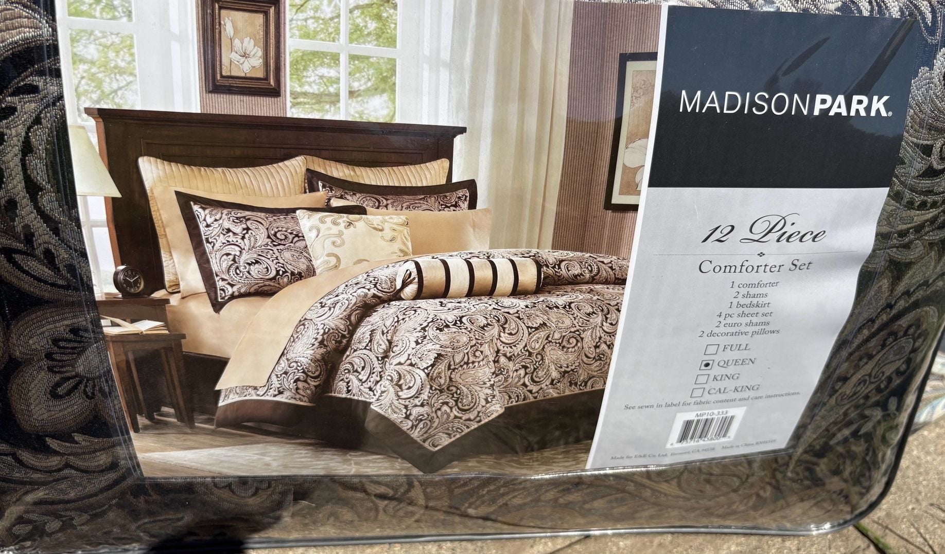 BNIP Madison Park Aubrey 12-Piece Comforter Set Queen Black 2