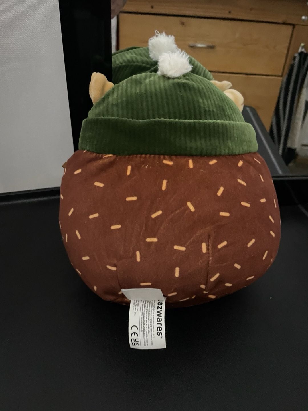 Squishmallows Hans the Hedgehog with Beanie 7.5 Inch 3