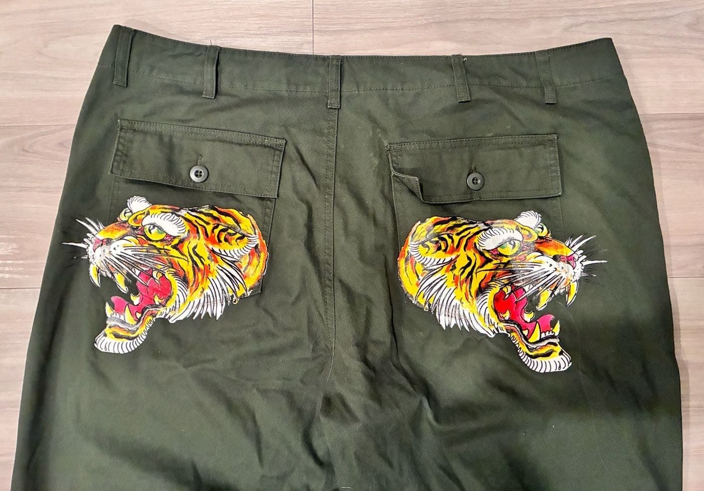 Ed Hardy Screaming Tigers Graphic Pants Size 42 Olive Green Y2K STREETWEAR 6