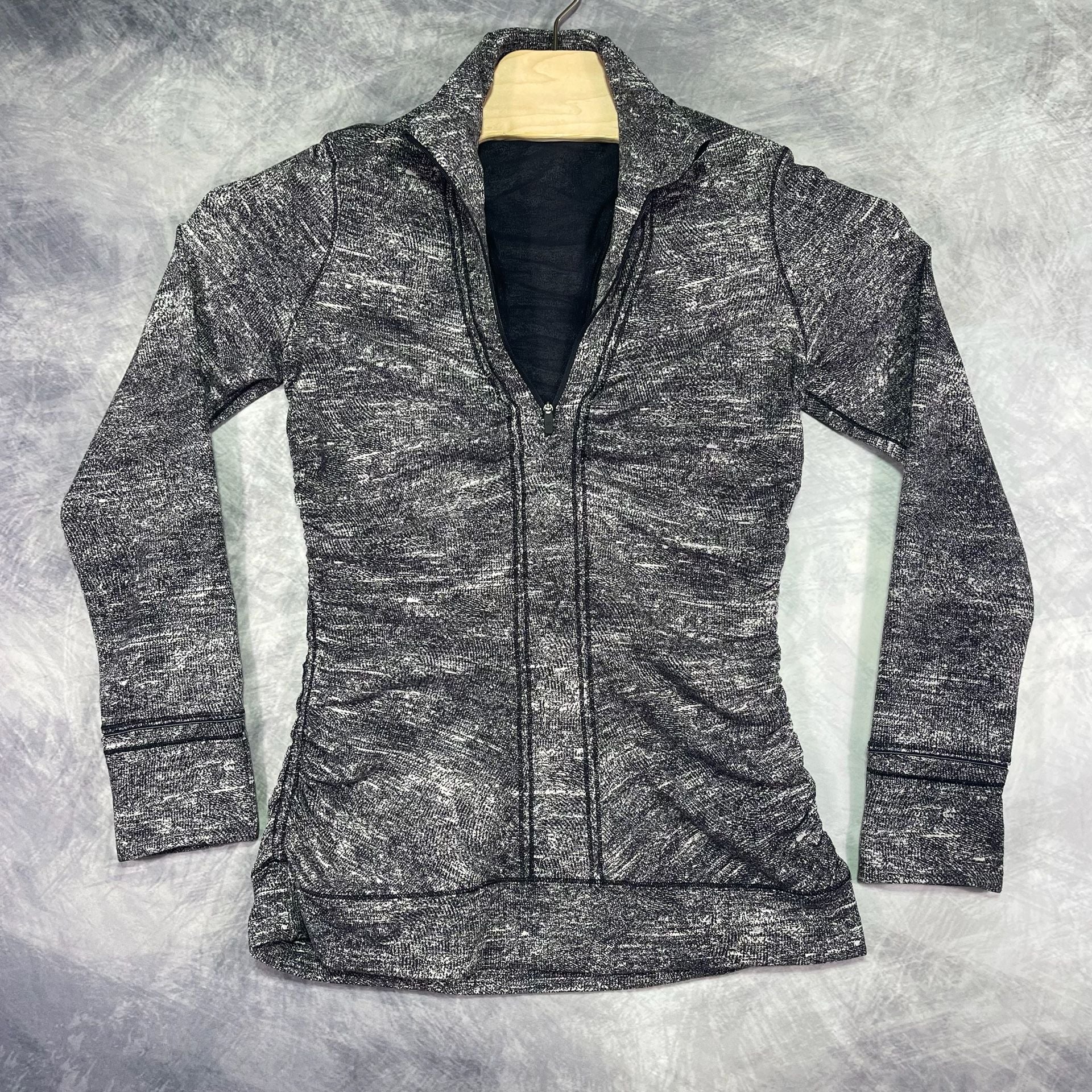 Lululemon Cypress Kiss 1/2 Zip Pullover Size 10 Rush Jacquard 2