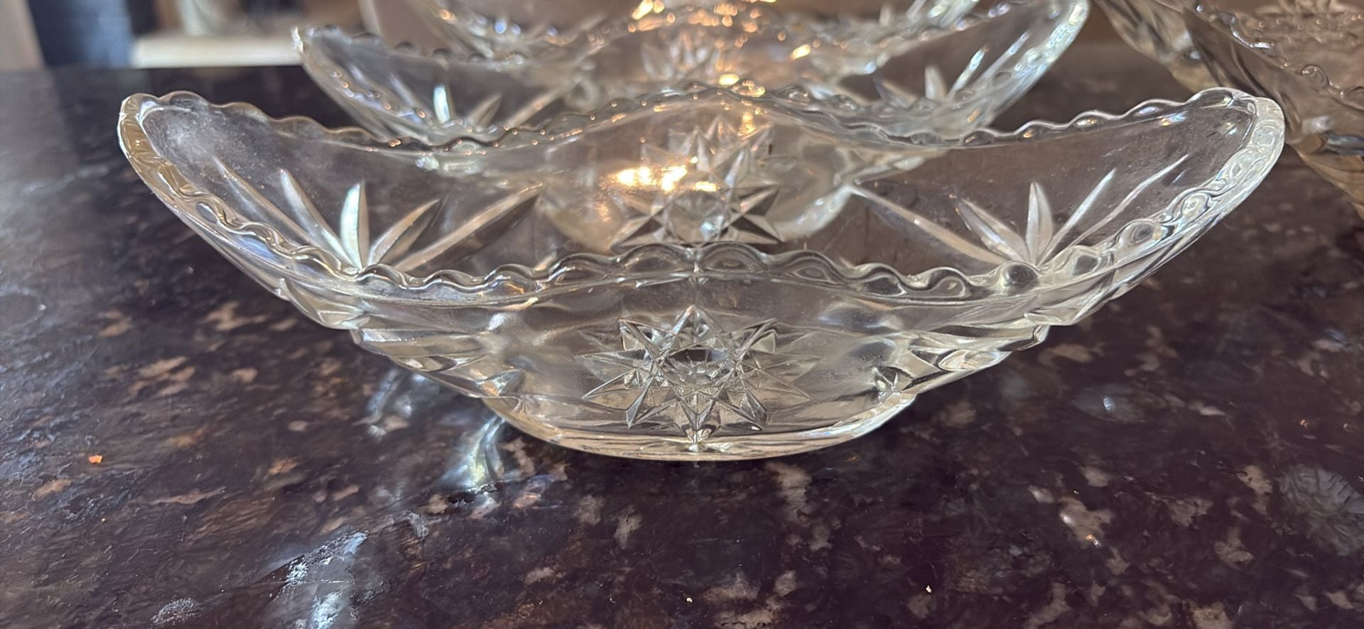 Anchor Hocking Early American Prescut Gondola Banana Bowls Set of 6 2
