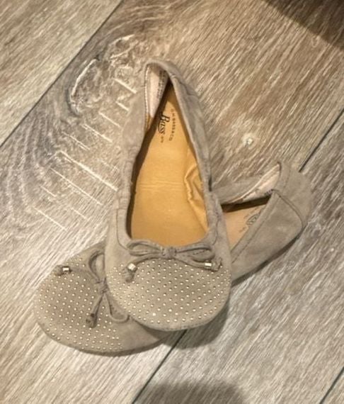 Bass Ballet Flats Tan Studded Suede Bow 2