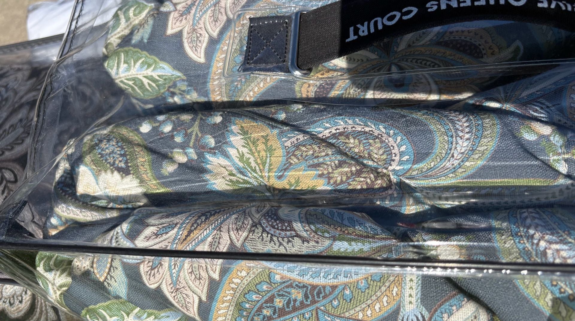 BNIP Five Queens Court Michaela Queen Comforter Set Size Queen Blue Paisley 3