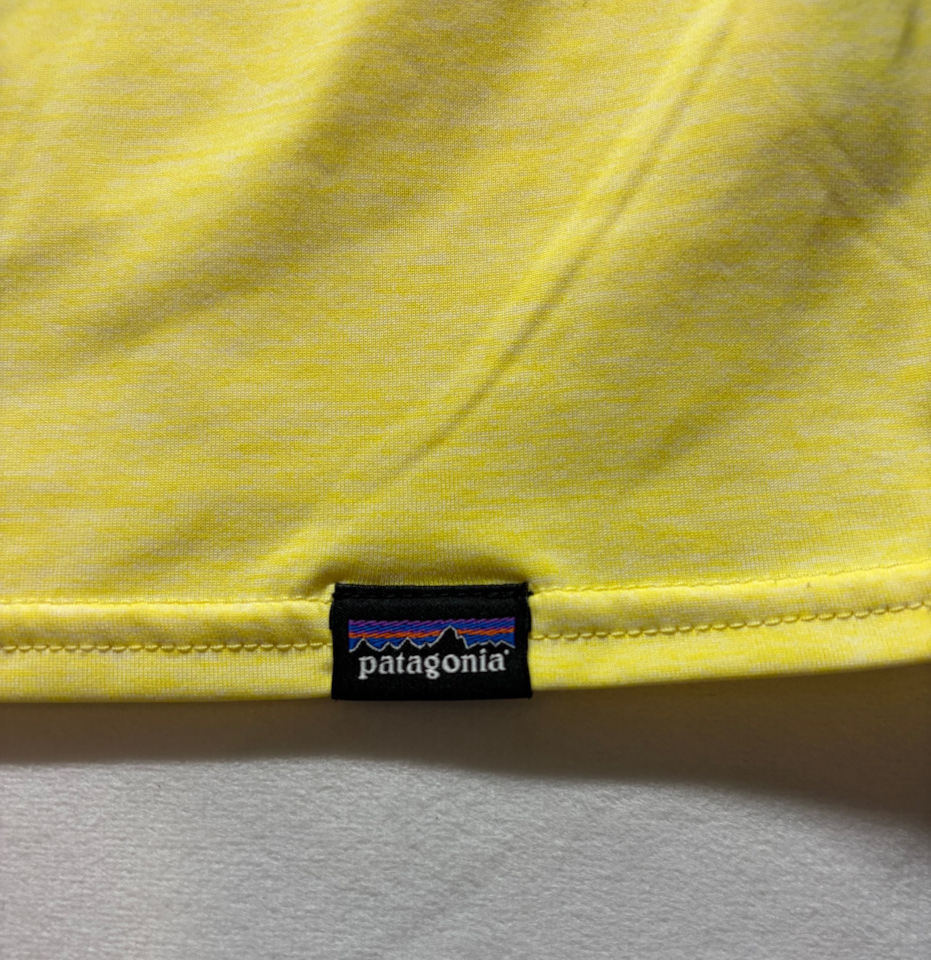 Patagonia Capilene Cool Daily Graphic Shirt Size S Sunset Sets Yellow 3