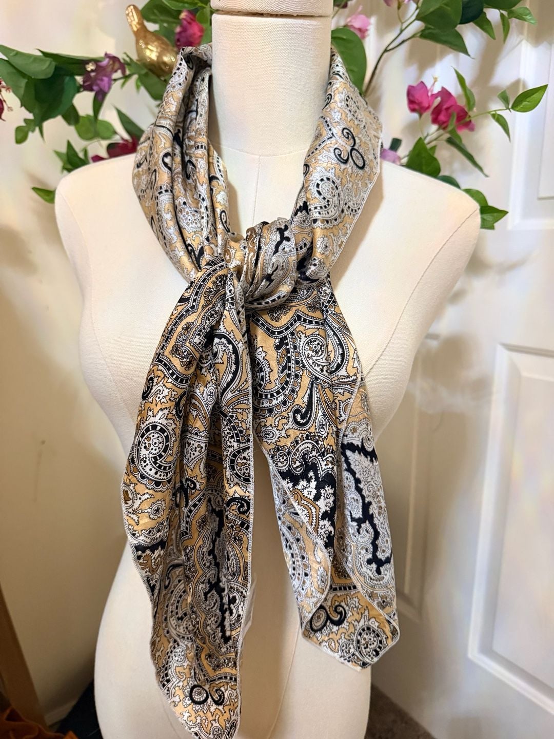 Wyoming Traders Paisley Wild Rag Tan And Black Silk Scarf 1