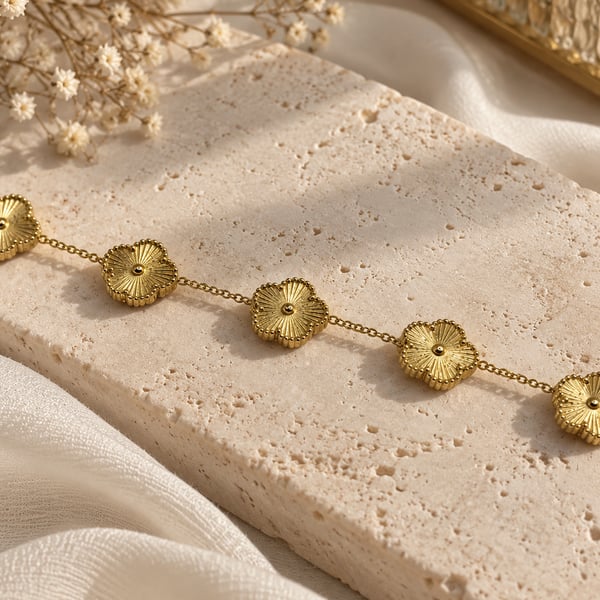 18K Gold Plated Stainless Steel Four Leaf Clover Bracelet