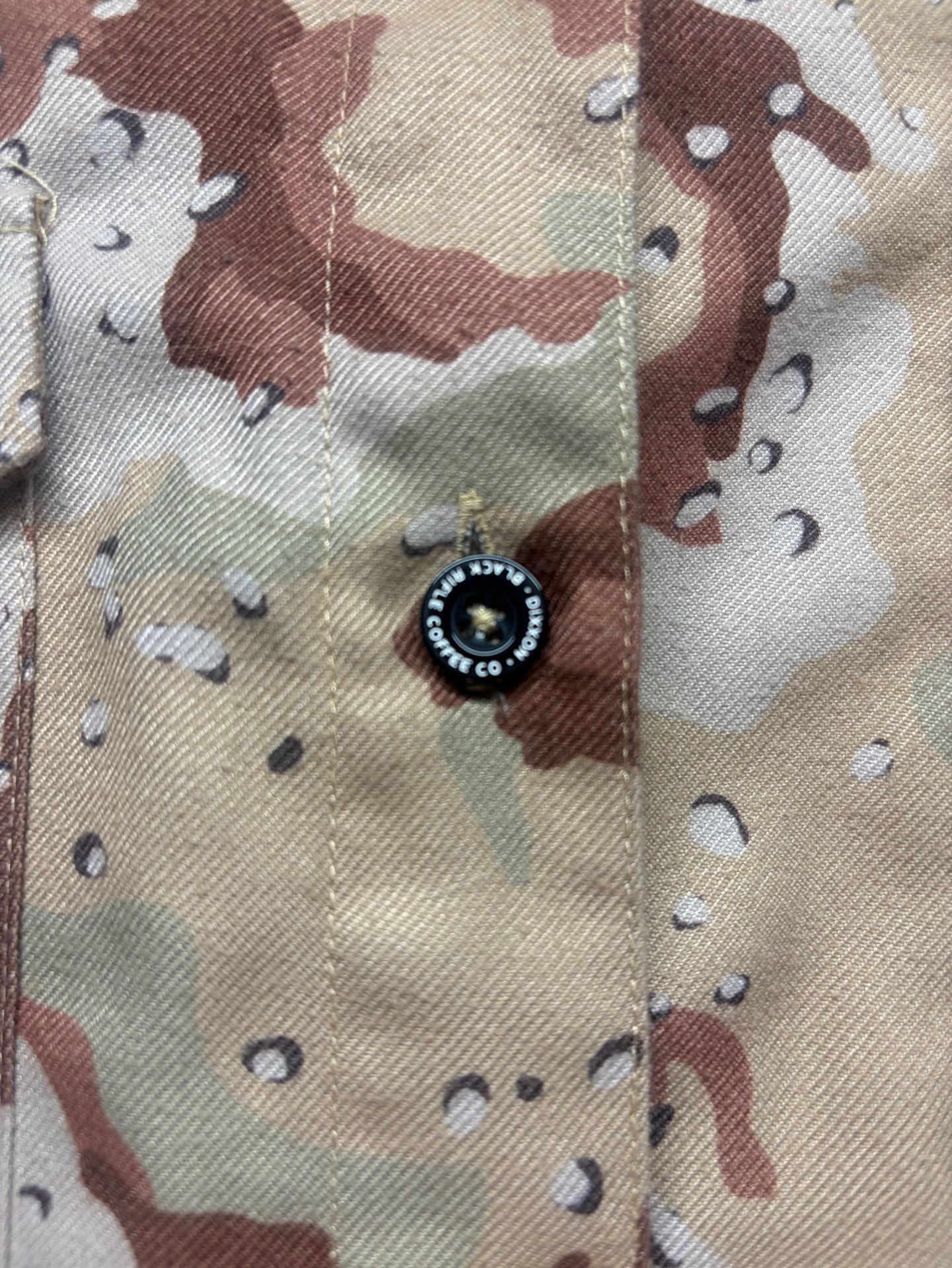 Women’s Dixxon Flannel Company BRCC Cup Of Death Flannel Size XL Camo Button 4