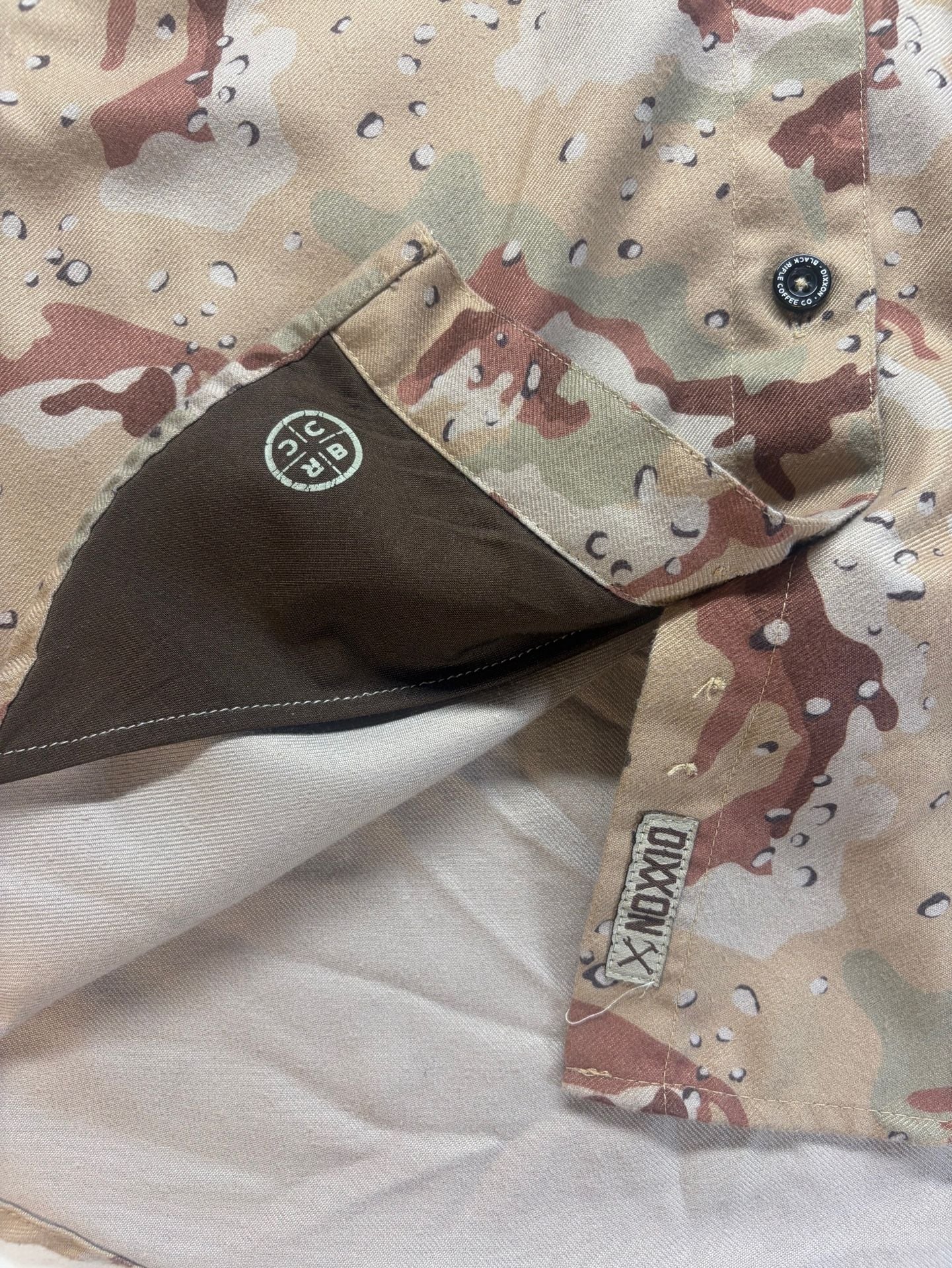 Women’s Dixxon Flannel Company BRCC Cup Of Death Flannel Size XL Camo Button 8