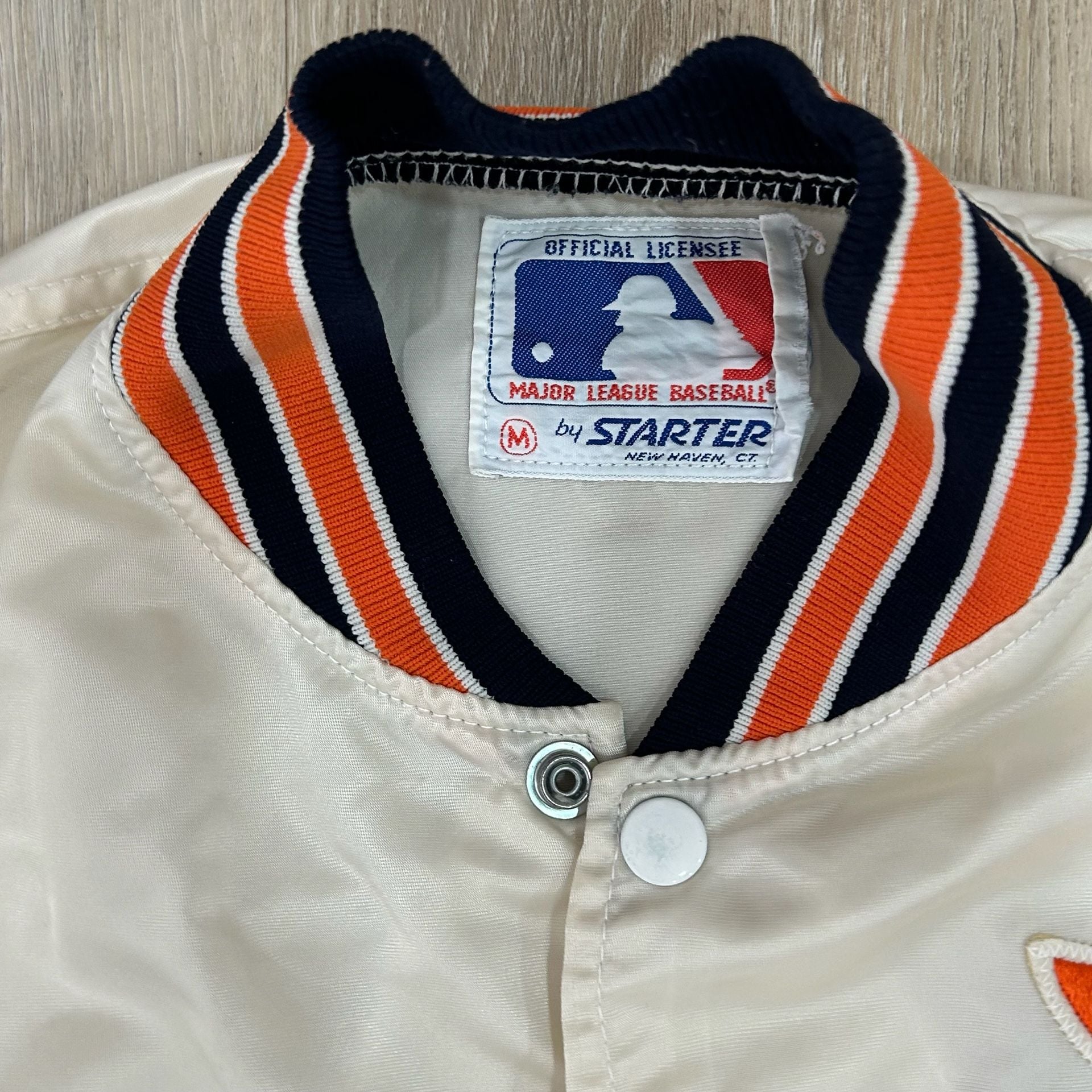 Starter Bomber Satin 80's Detroit Tigers White Jacket, 4