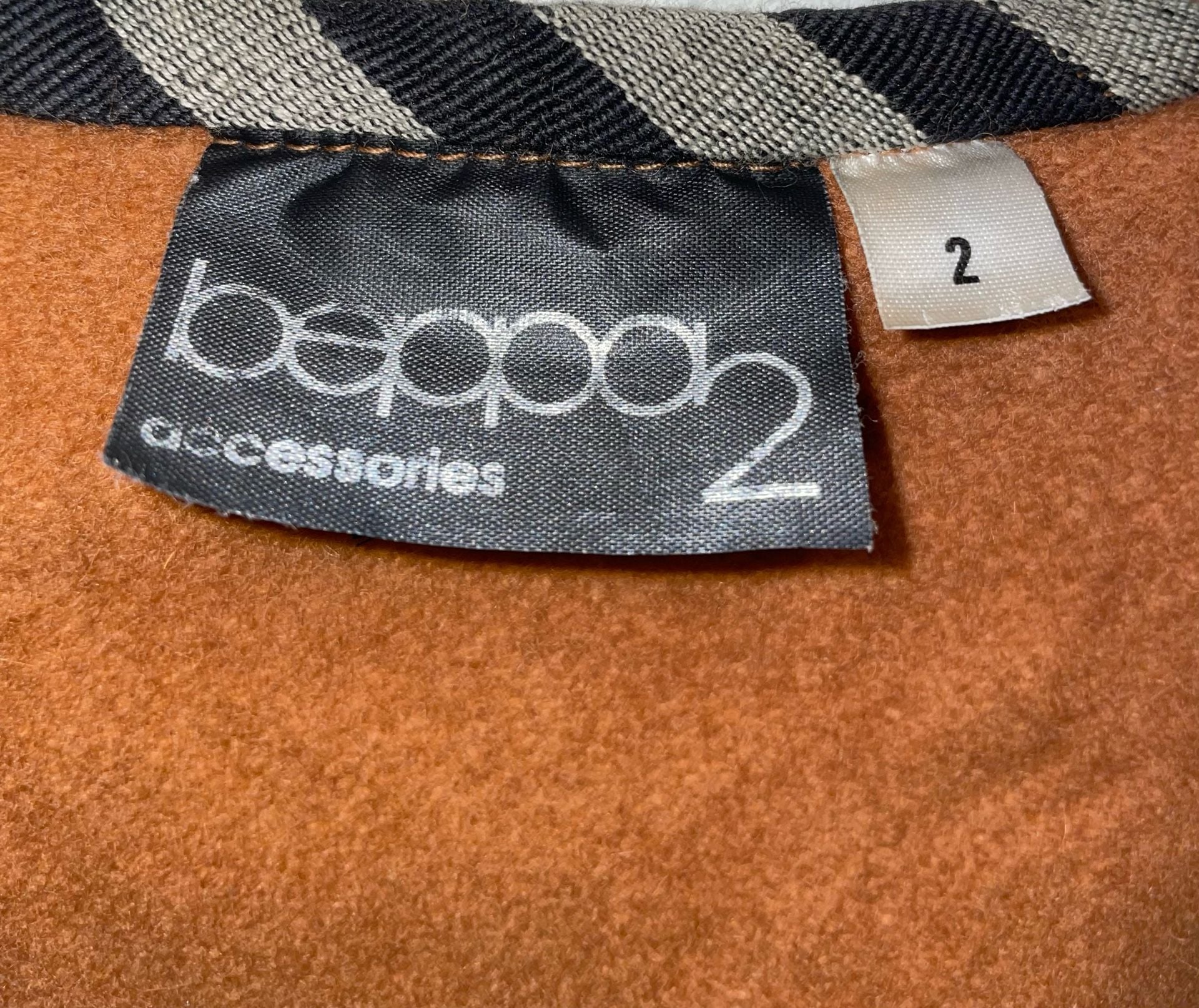 Product thumbnail 6