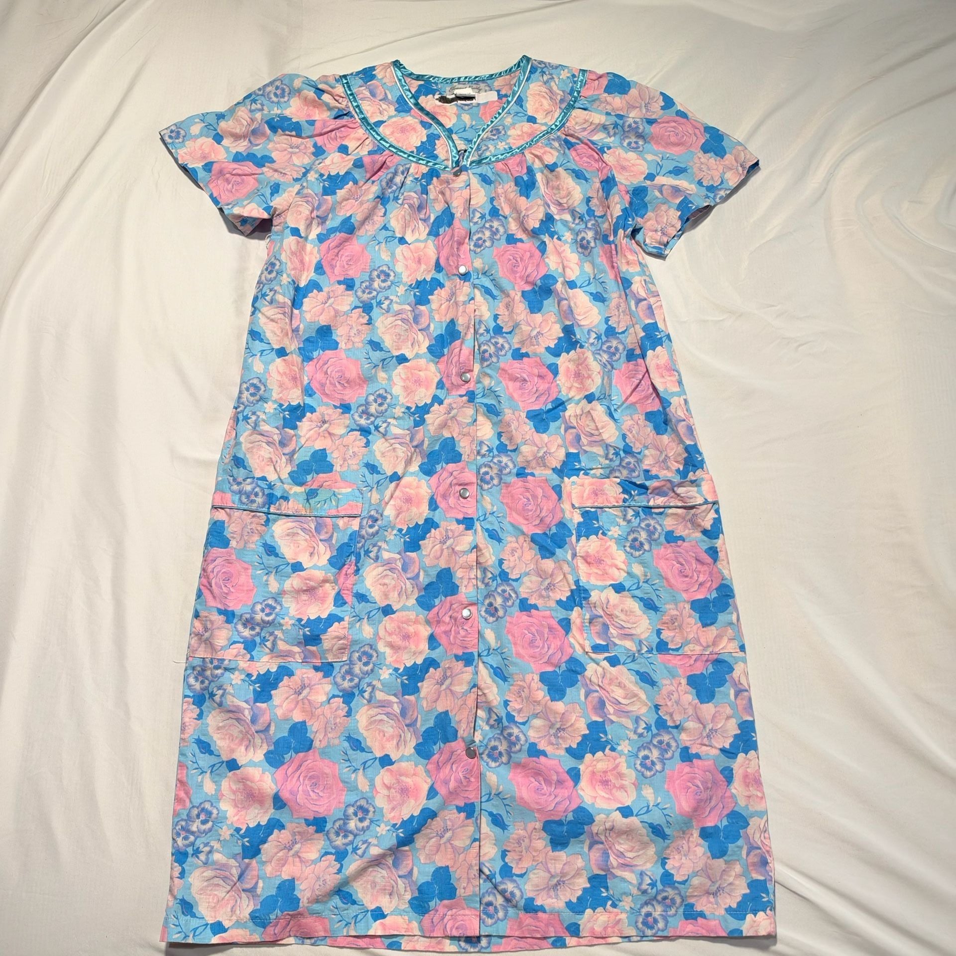 Elegant Emily Snap-Front Duster Robe Floral Pink Blue 2