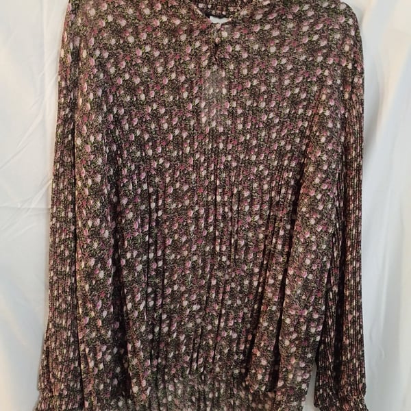 Cabi Knife Pleat Blouse Black Floral Mock Neck Long Sleeve Top