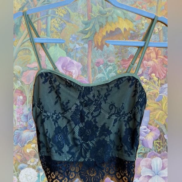 Cider Lace Cropped Camisole Size XS Green Black