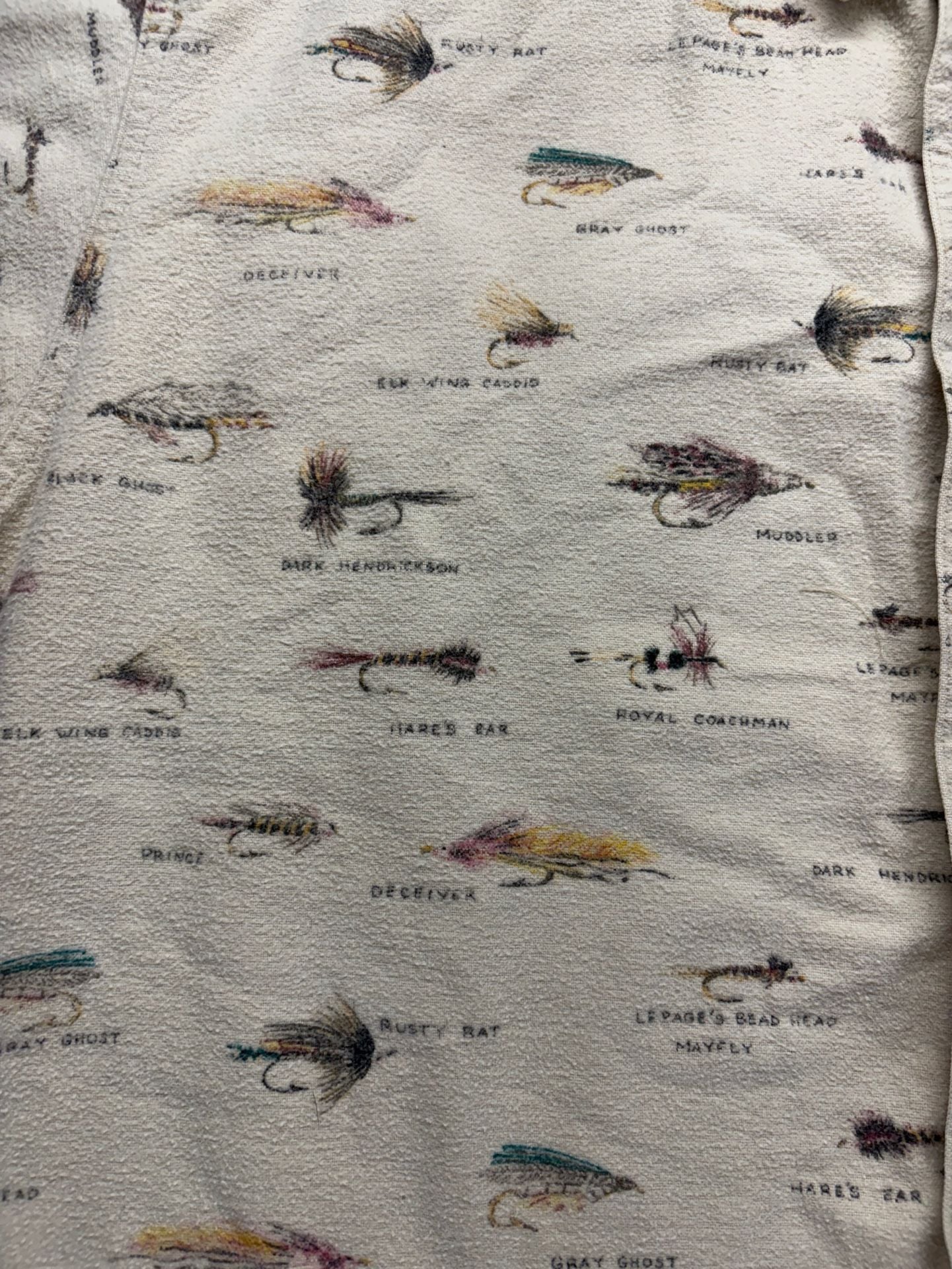 Orvis Fly Fishing Lures Print Shirt Size L Cream Cotton Button-Down 4
