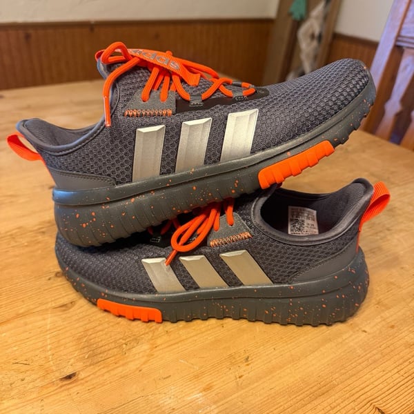Adidas Kaptir 4.0 Size 5 Grey Orange Sneakers