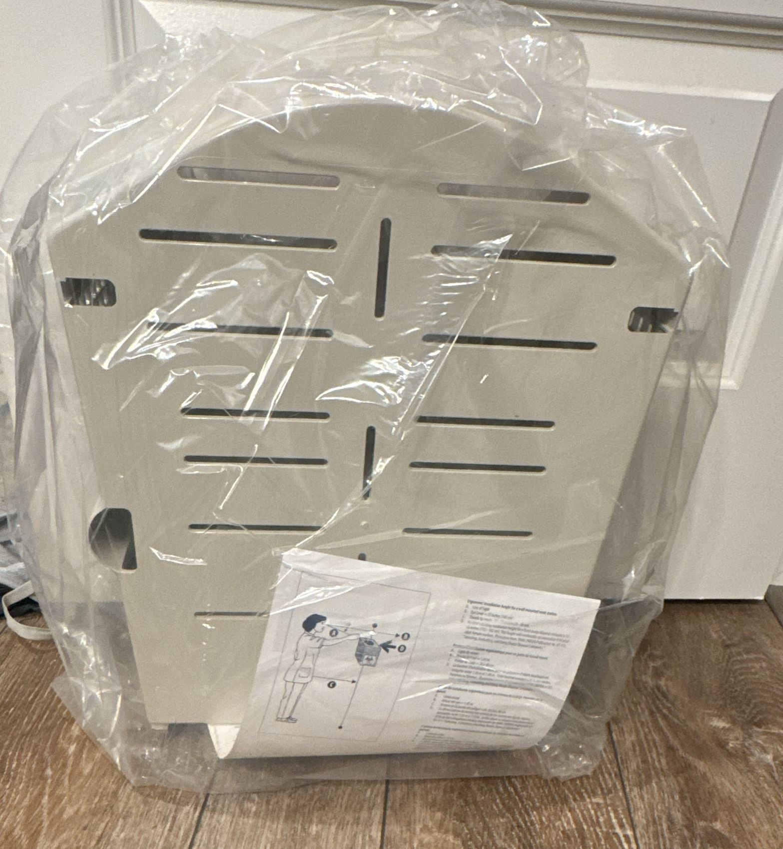 Covidien SharpSafety Wall Enclosure Ref 85161H Sharps Container 3
