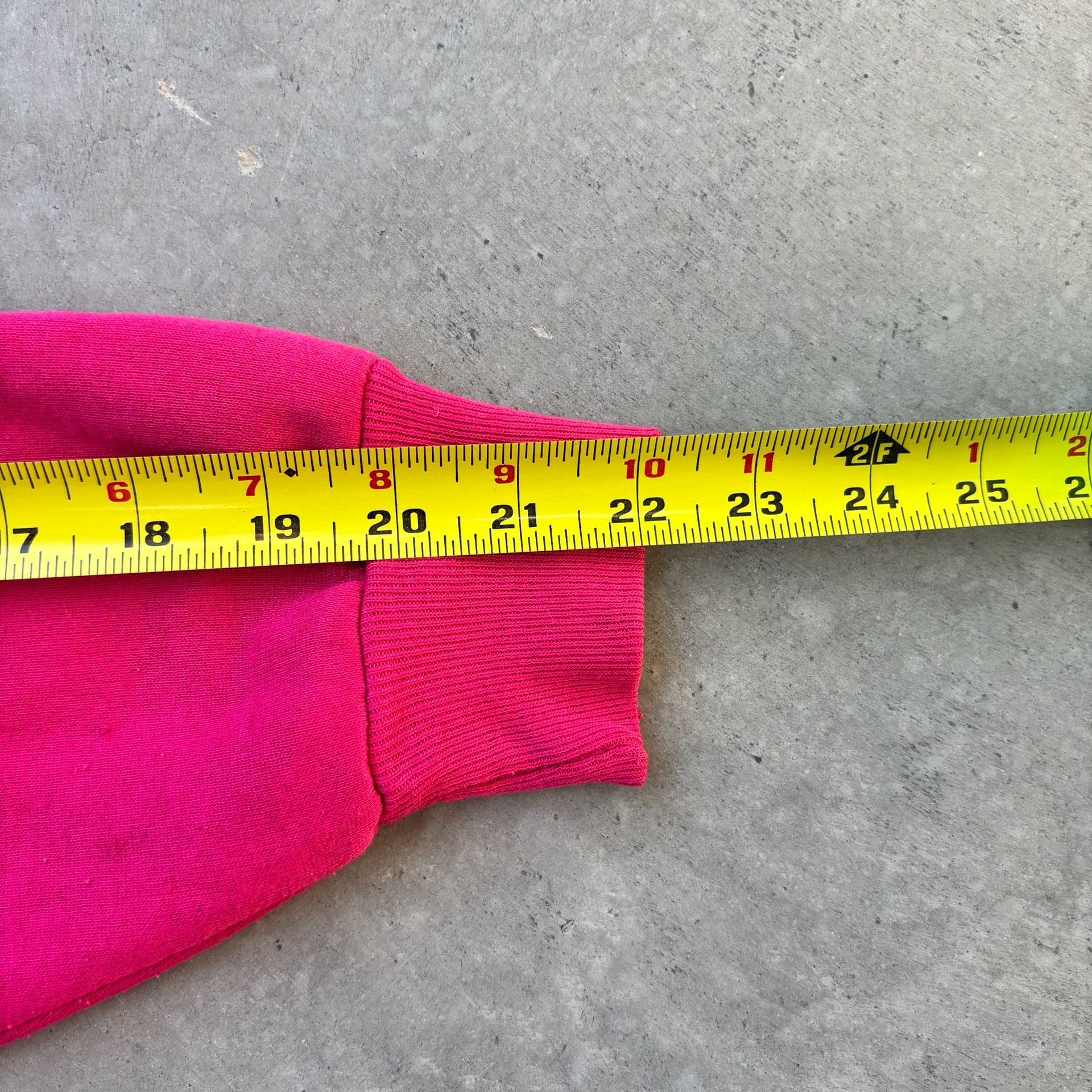 1990’s Vintage Russell Athletic Blank Crewneck Sweatshirt Pink Size L 7