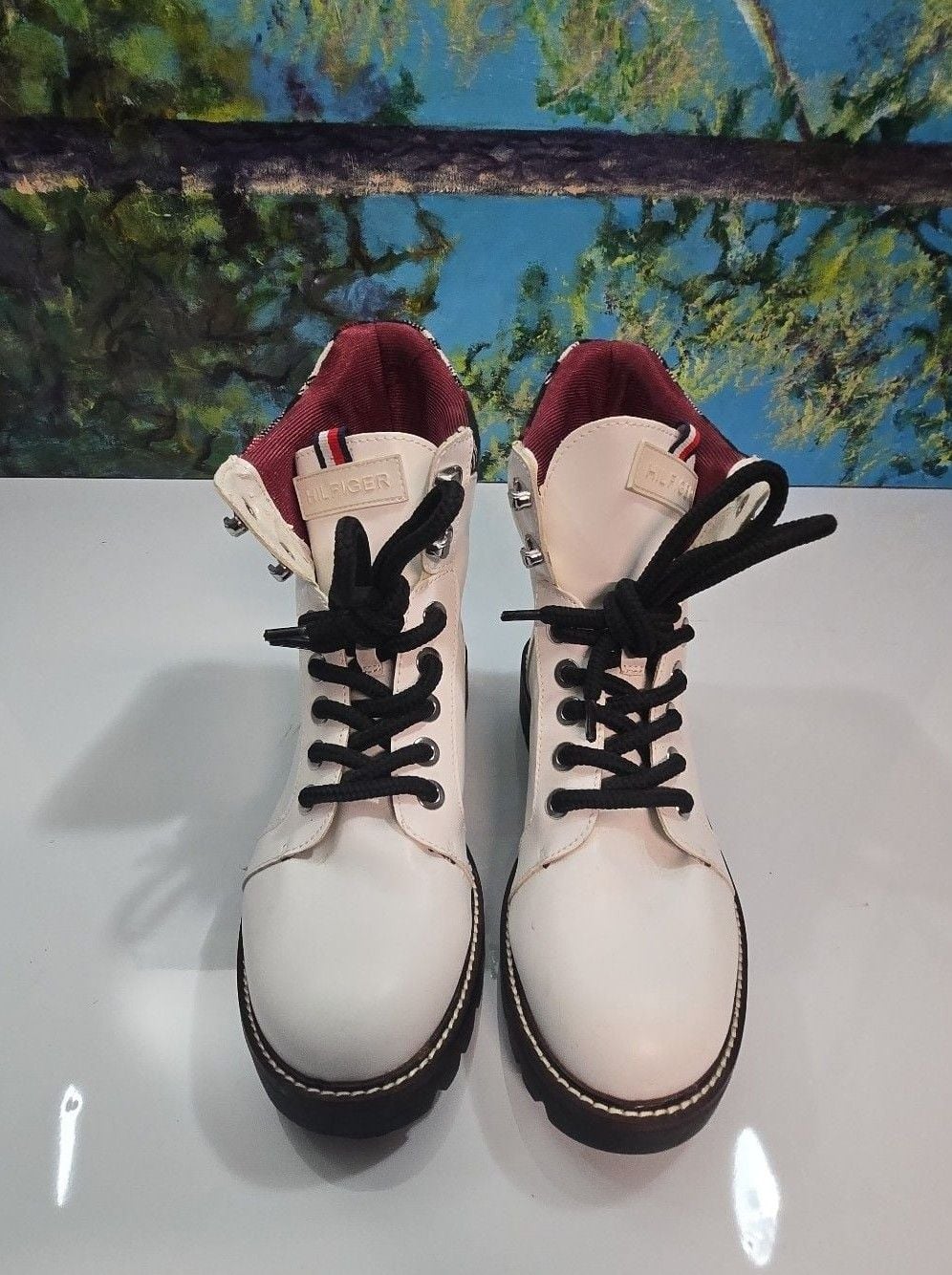 Tommy Hilfiger Leda Combat Boots White Plaid Collar Size 8.5M 2