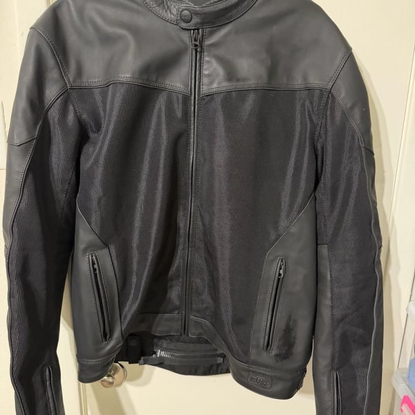 BILT Nomad Air Motorcycle Jacket Size L Black Leather Mesh
