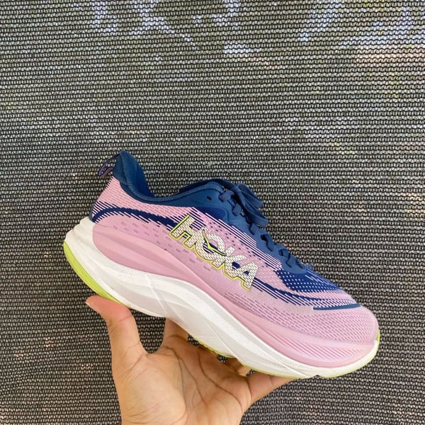 Hoka Skyflow Running Shoes Pink Twilight Midnight Women
