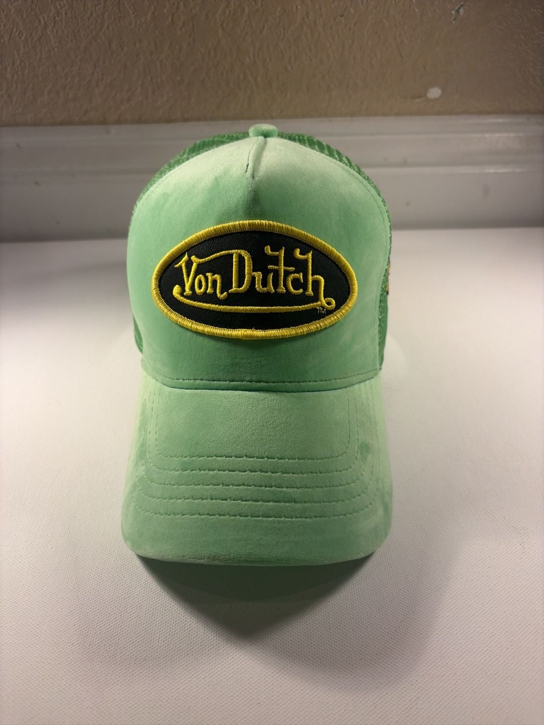Von Dutch Velvet Hollywood Trucker Hat Green 2