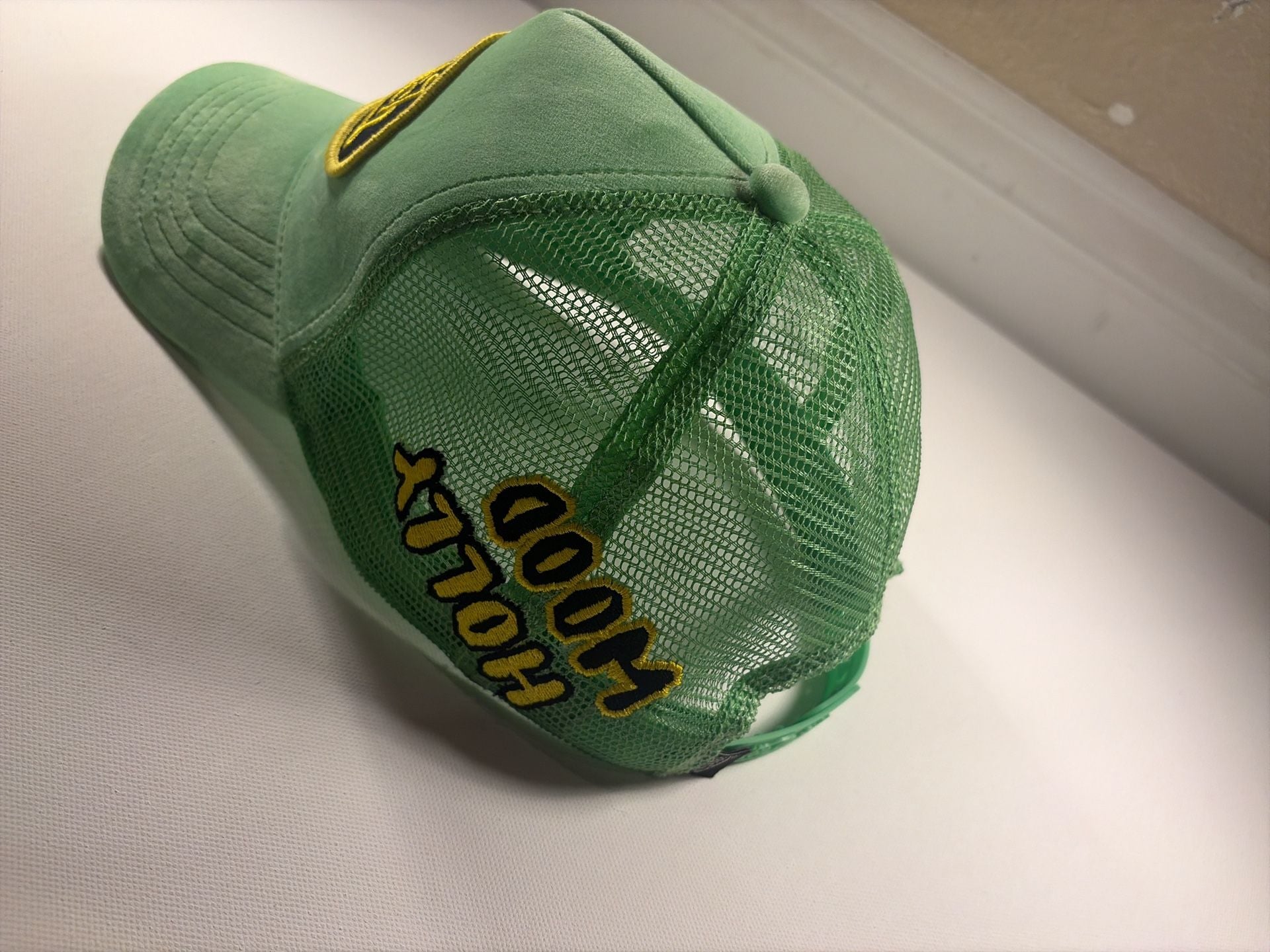 Von Dutch Velvet Hollywood Trucker Hat Green 3