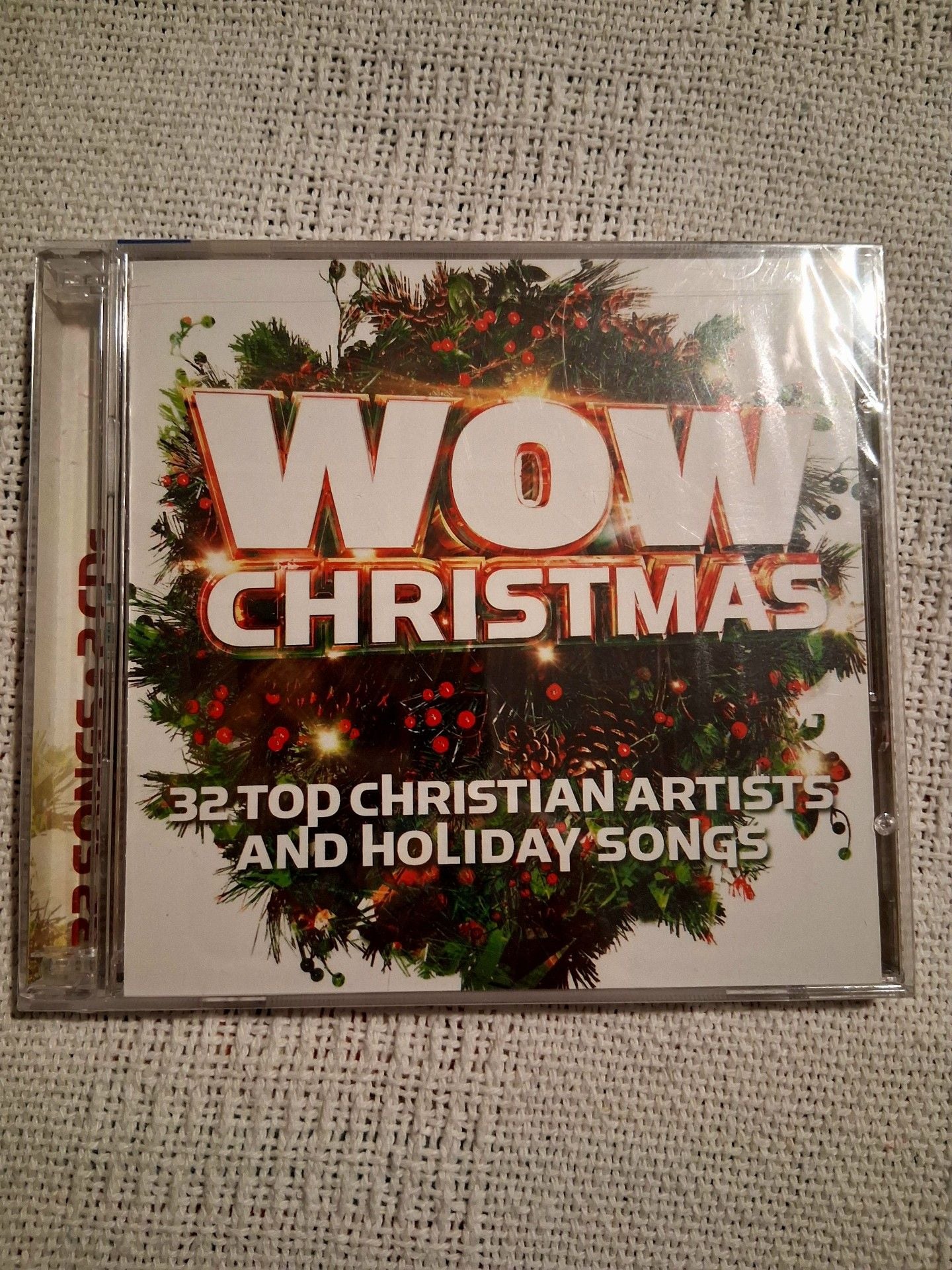 Santa Is Coming to Albuquerque Book & Bing Crosby Vinyl 45 & WOW Christmas CD 8