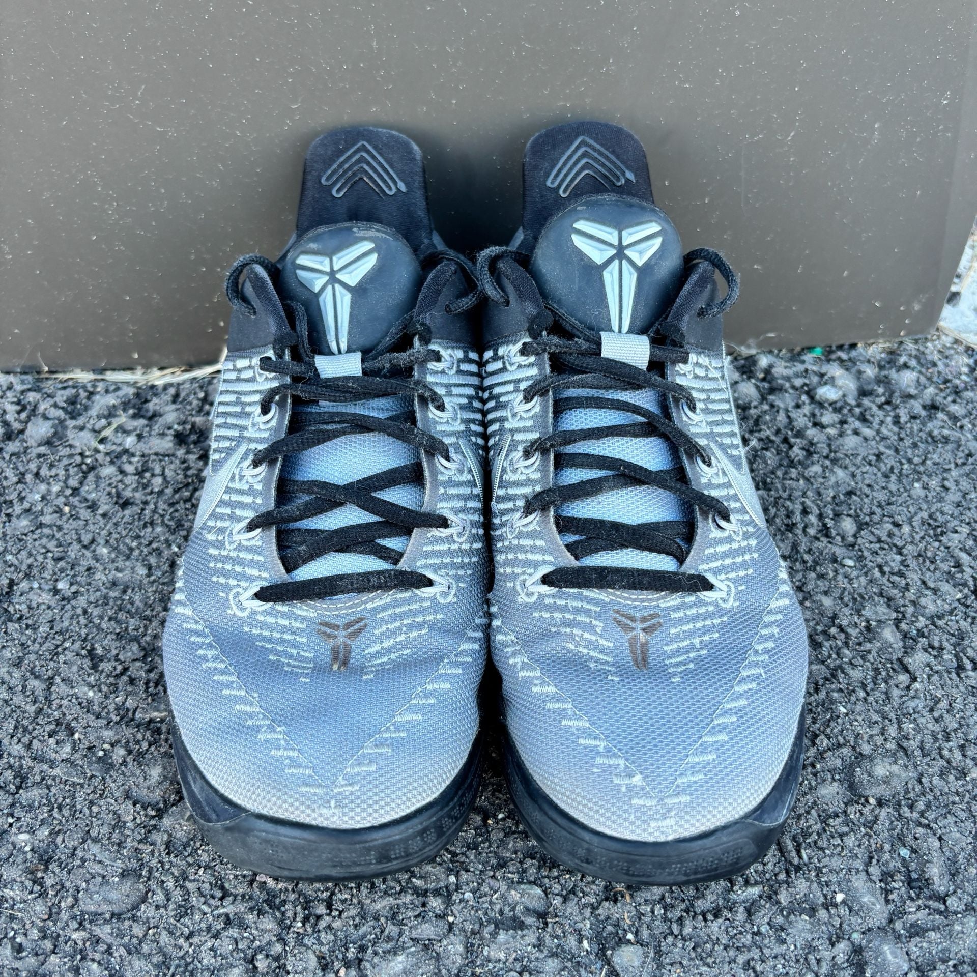 2017 Nike Kobe A.D. NikeiD Basketball Shoes No Box Grey Size 9 3